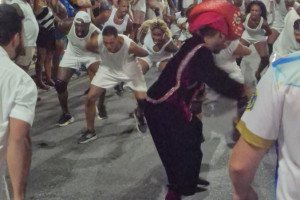 Tuiuti - Ensaio todos de branco