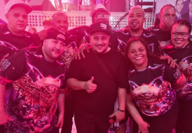 Milênio alça voo com samba que celebra a magia da diferença