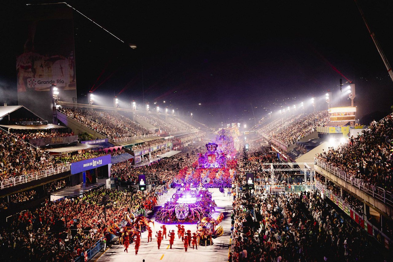 Com ingressos esgotados, venda geral do Rio Carnaval 2027 atrai 15 mil interessados