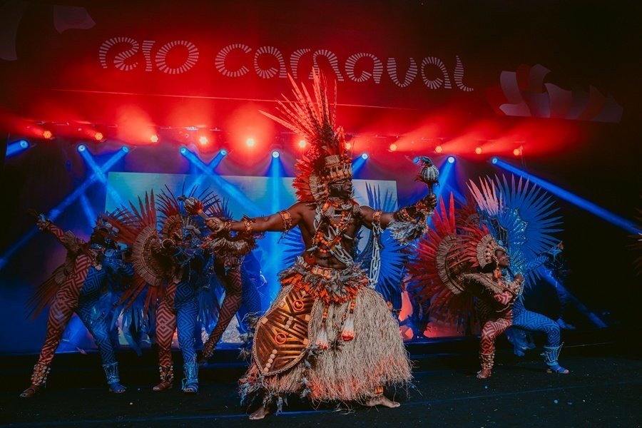 Noite dos Enredos ilumina a Sapucaí 2027 com 12 histórias que vão emocionar
