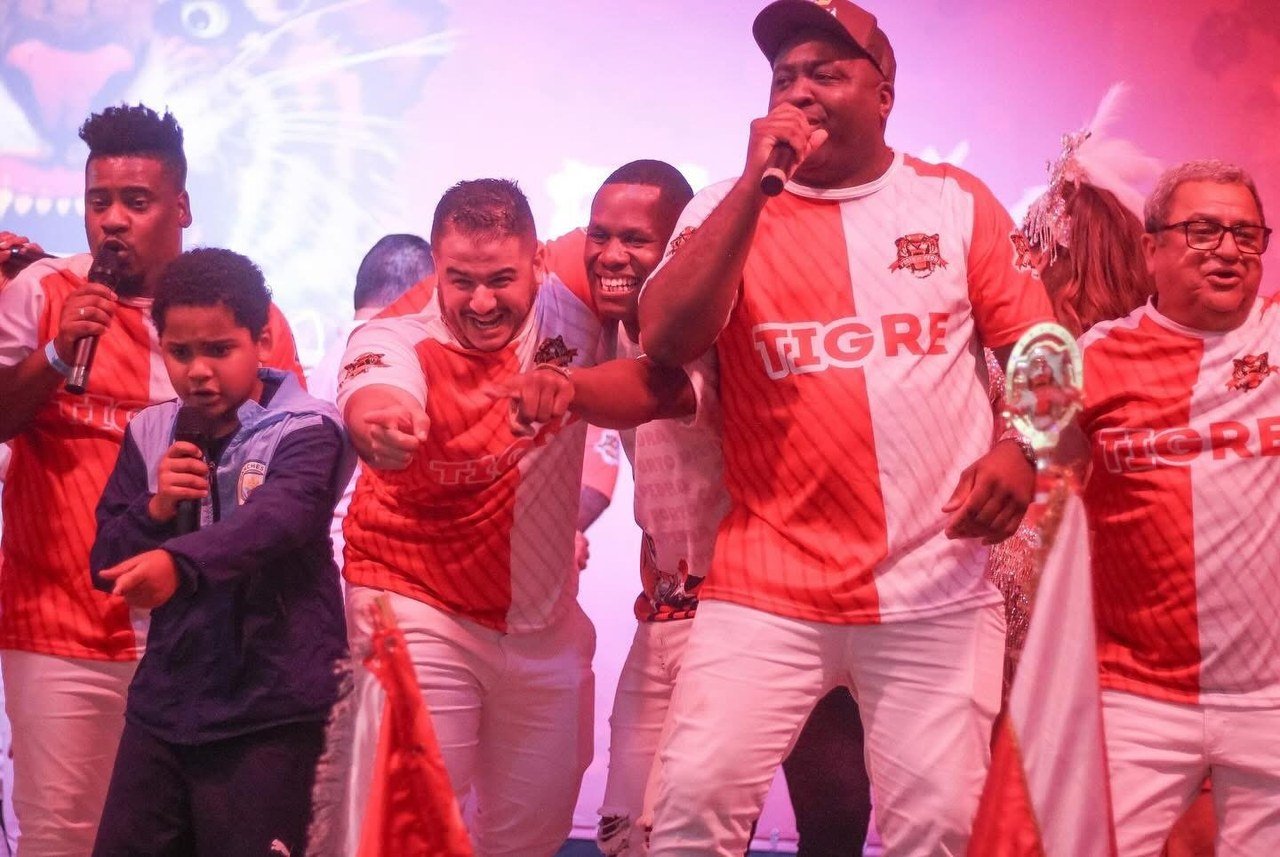 Porto da Pedra recebe 10 sambas inscritos para a disputa de samba-enredo do Carnaval 2027