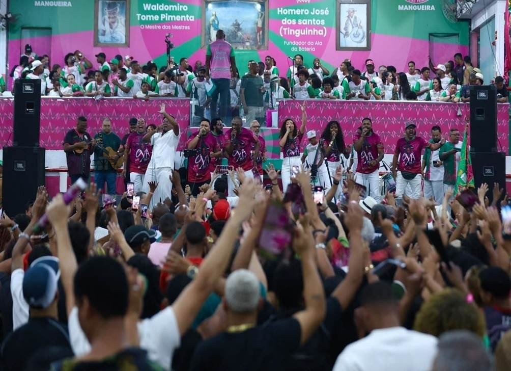 Samba 3 da Mangueira brilha na disputa e conquista caminho para 2027