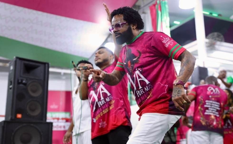 Samba 3 da Mangueira brilha na disputa e conquista caminho para 2027