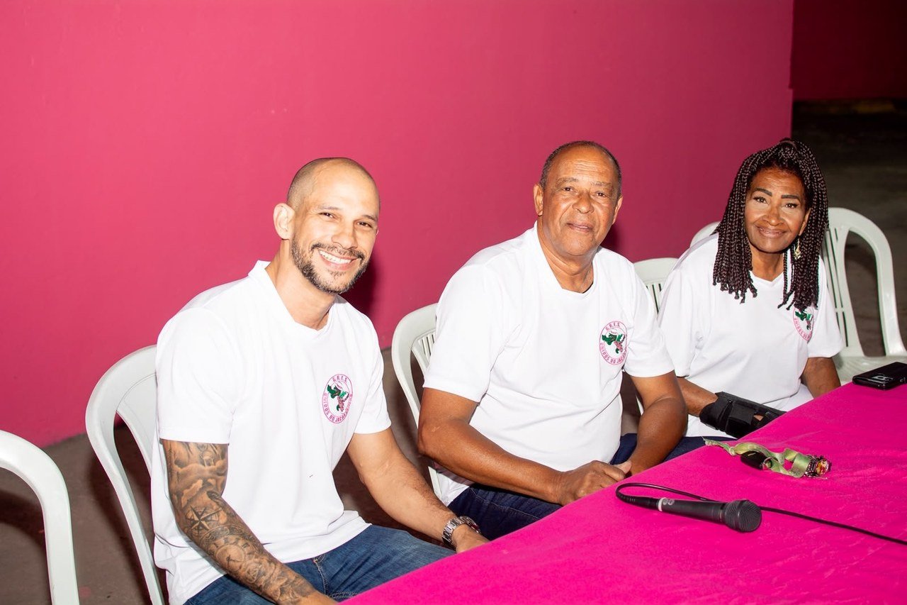 Unidos do Jacarezinho inicia novo ciclo com Valdir By Toko e Dona Madalena na direção