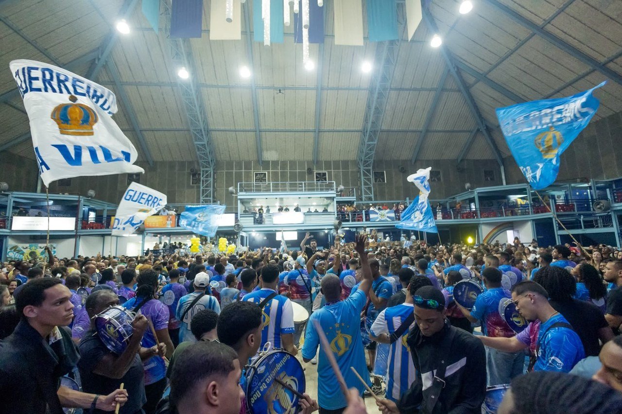Vila Isabel escolhe entre 14 sambas-enredo para o Carnaval 2027