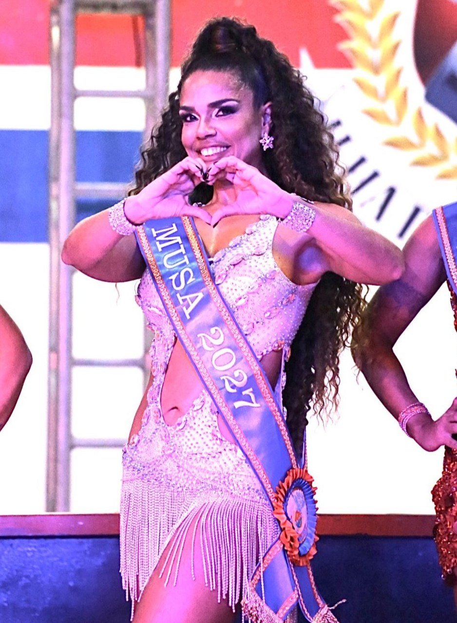 O brilho de Nathalia Brito segue iluminando a União da Ilha em 2027