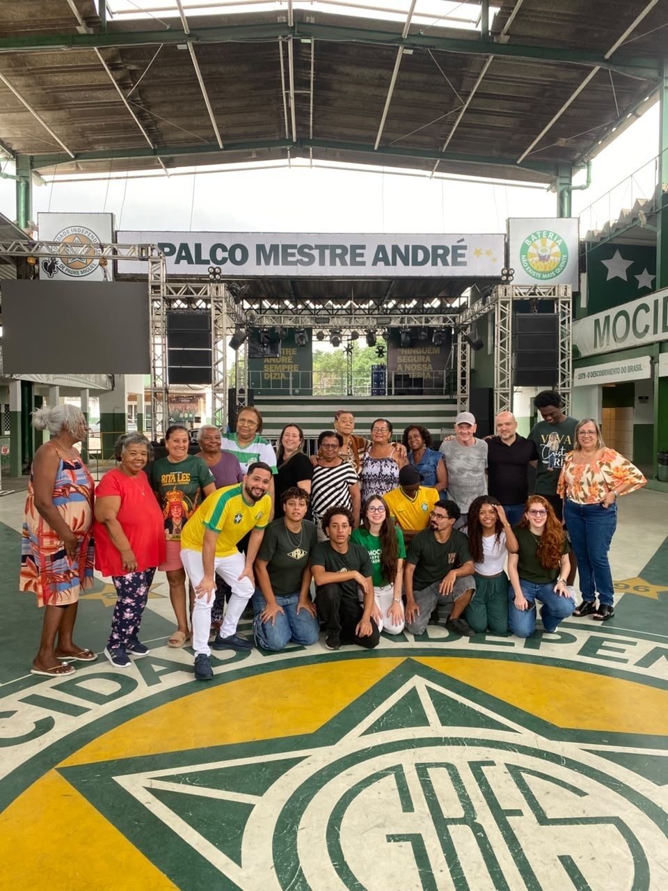O brilho que cuida da história: Mocidade e IFRJ juntos na Vila Vintém