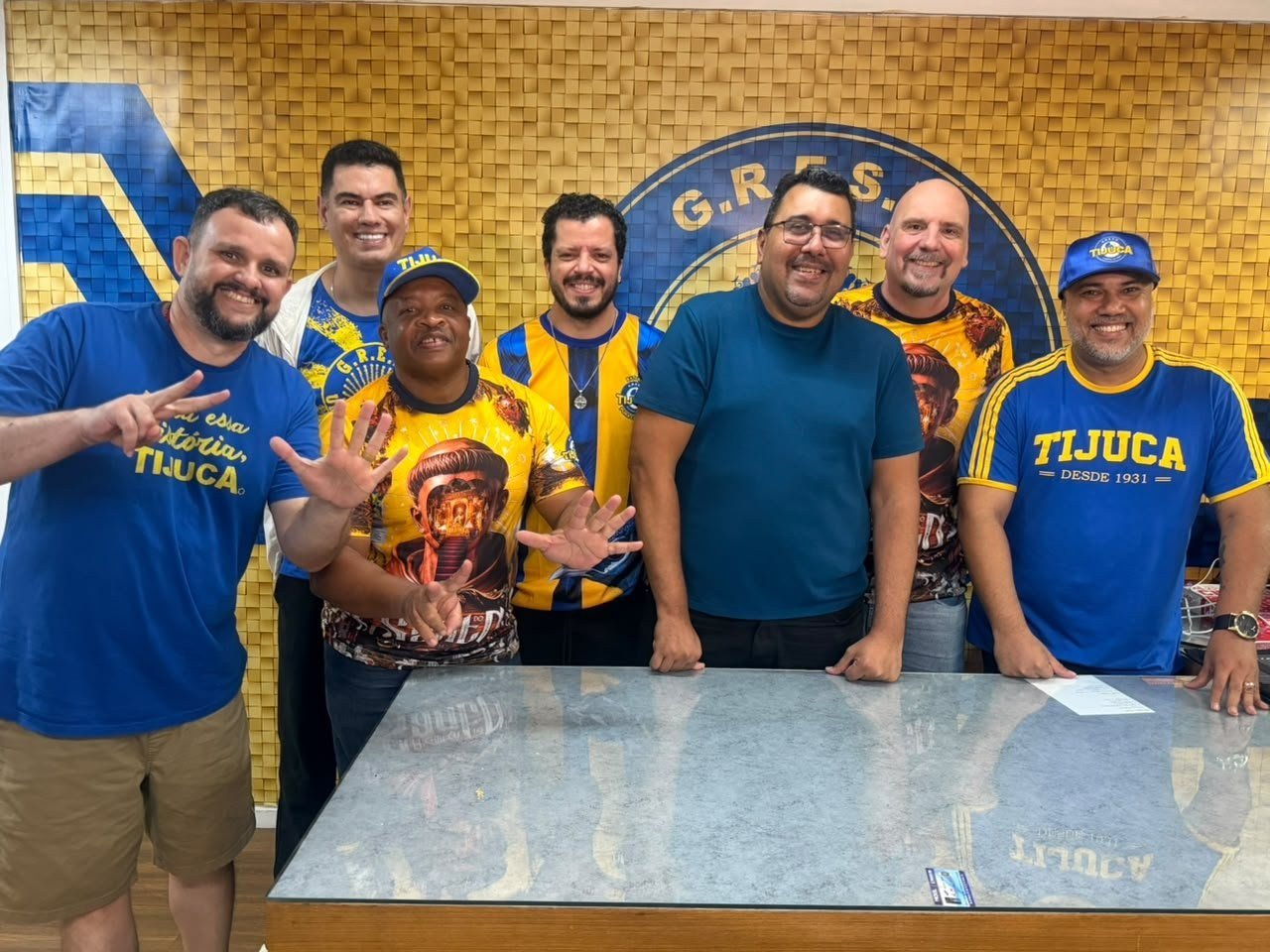 O som do Borel que vai eternizar a saga do santo sem cabeça na Sapucaí