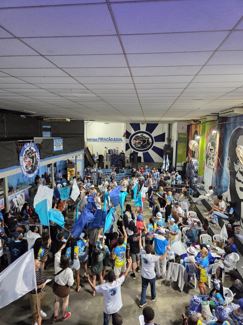 O som que vai pintar o morro de azul e branco no Carnaval 2027