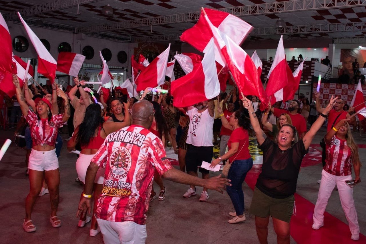 Porto da Pedra escolhe seu samba para 2027 na semifinal deste sábado