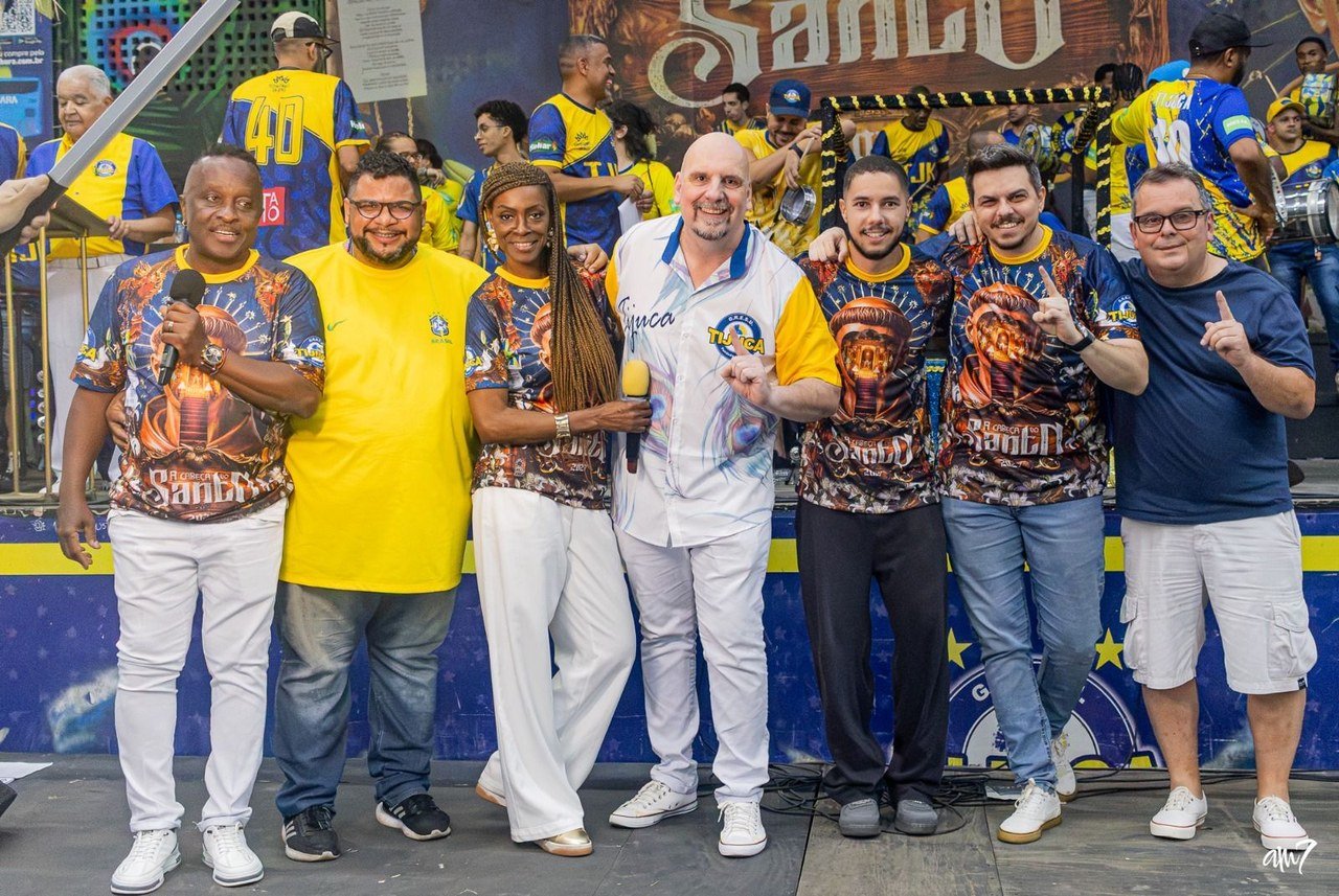 Unidos da Tijuca escolhe os quatro sambas para a grande final