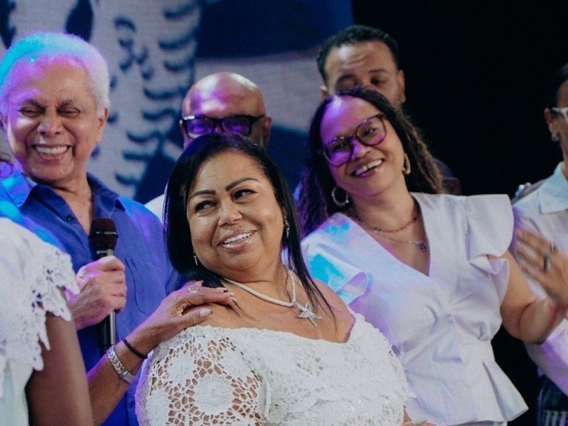 Paulinho, Zeca e Diogo cantam Monarco na voz da Portela para 2027