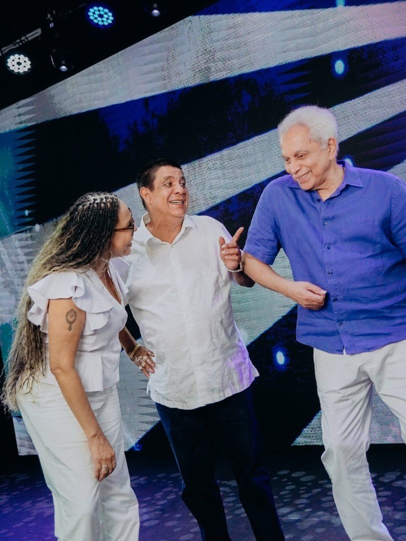 Paulinho, Zeca e Diogo cantam Monarco na voz da Portela para 2027